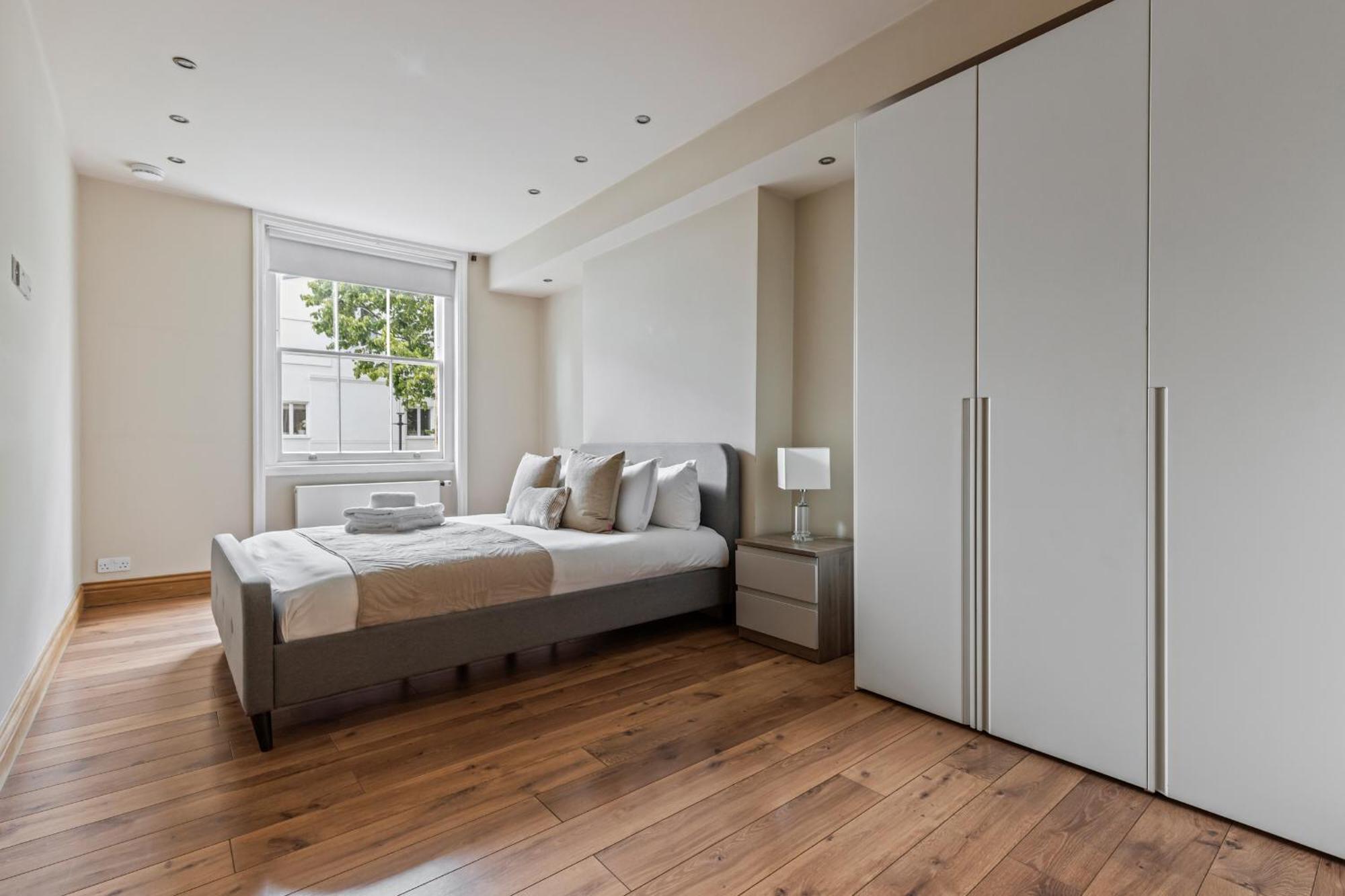 Enchanting Hideaway - La Reserve South Kensington London Exterior photo