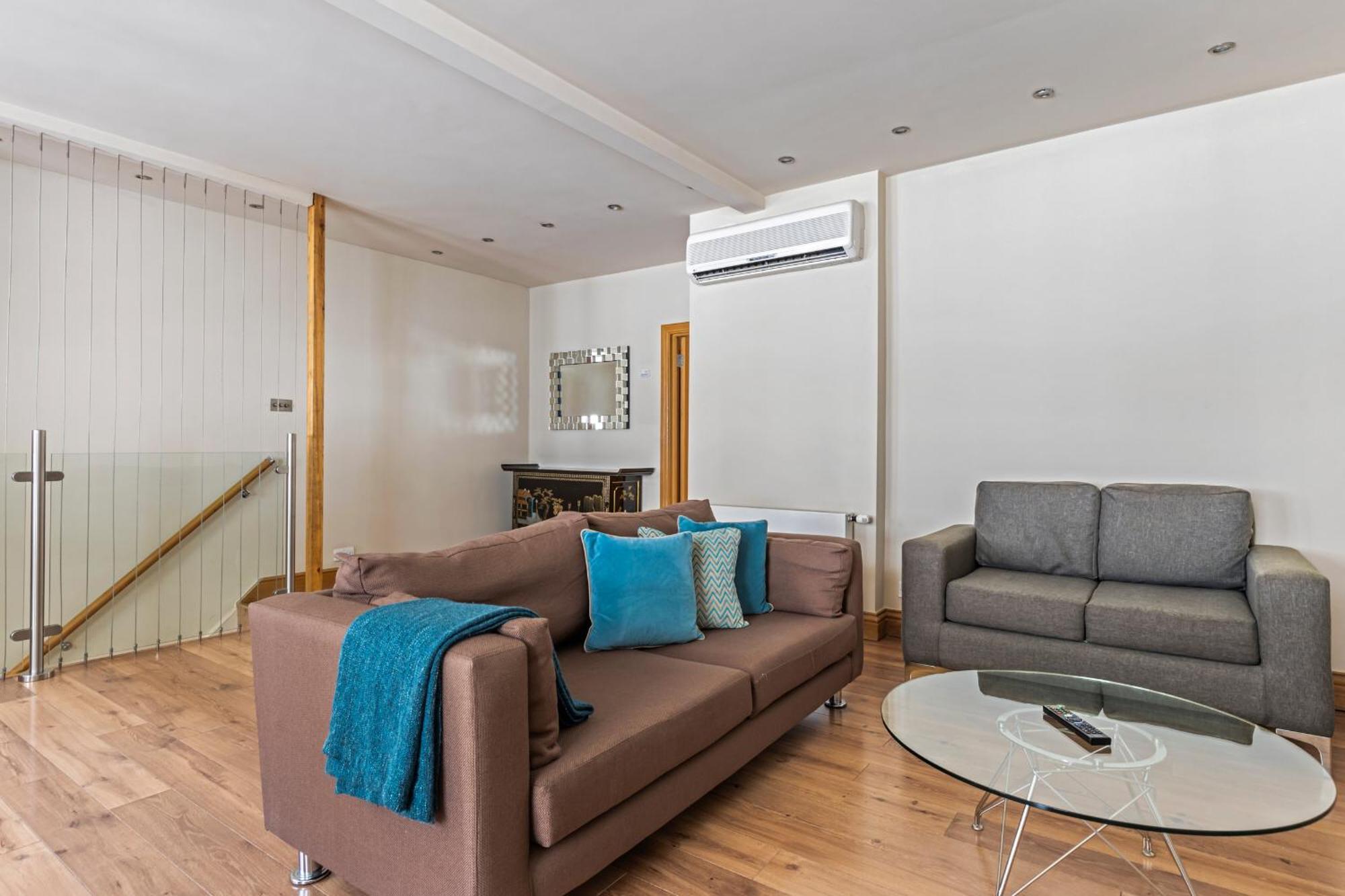 Enchanting Hideaway - La Reserve South Kensington London Exterior photo